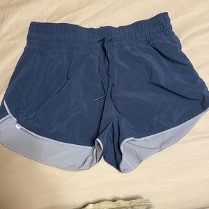 Lululemon reversible shorts 3”